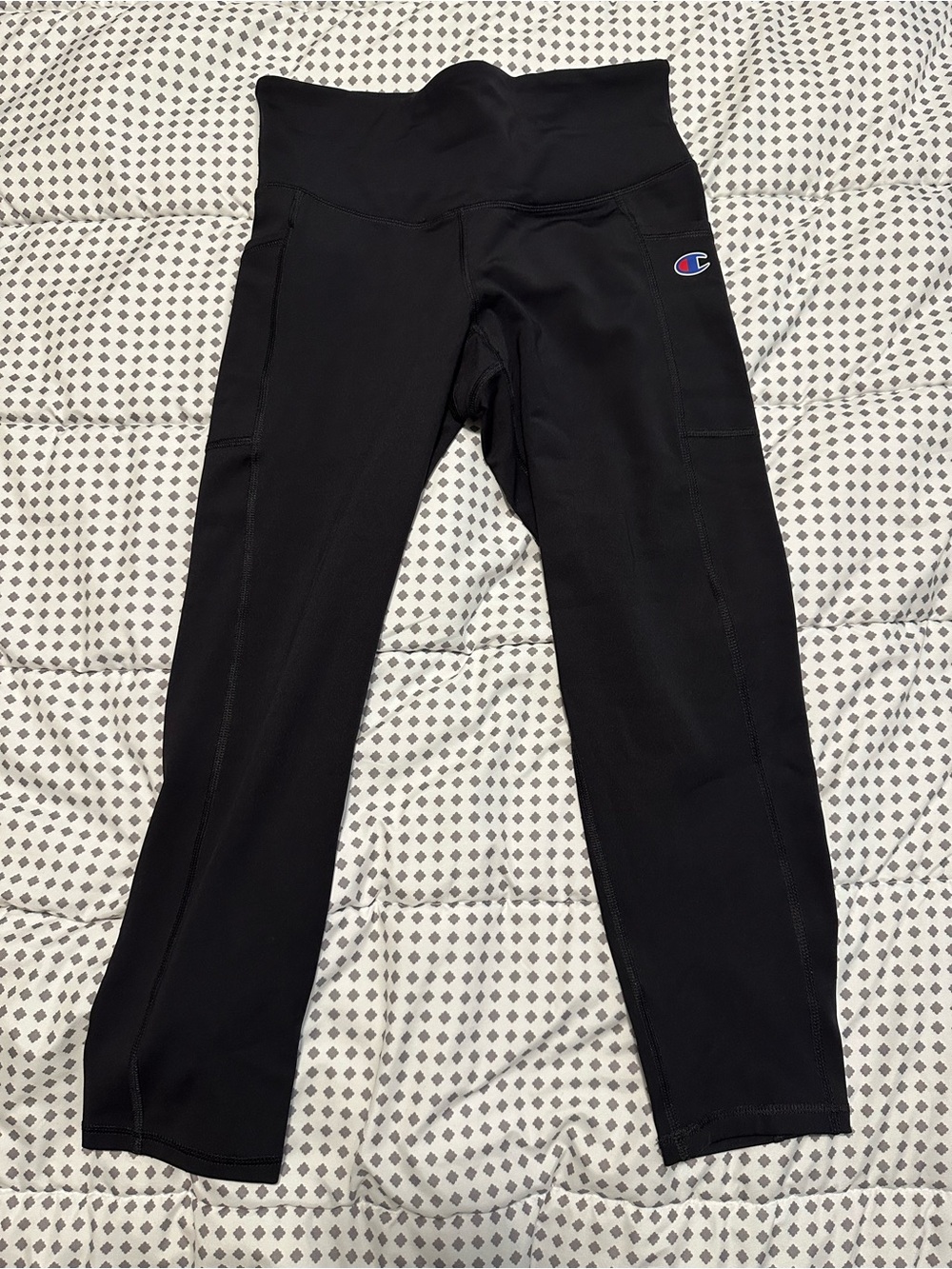 Champion Back Script Logo Dual Side Pocket Tight